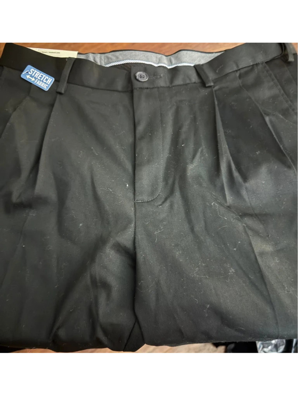 Haggar Men’s Premium No Iron Khaki Pants 32x30 Black Classic Fit NW